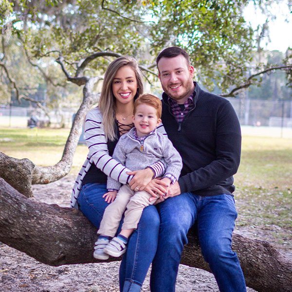 Alejandra Claypool with her family